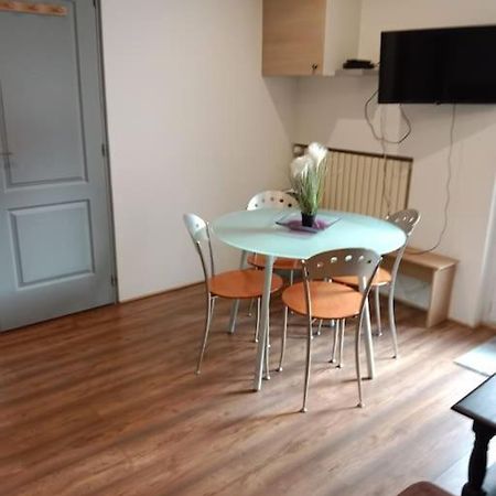 Insolite 46 Chambéry 외부 사진